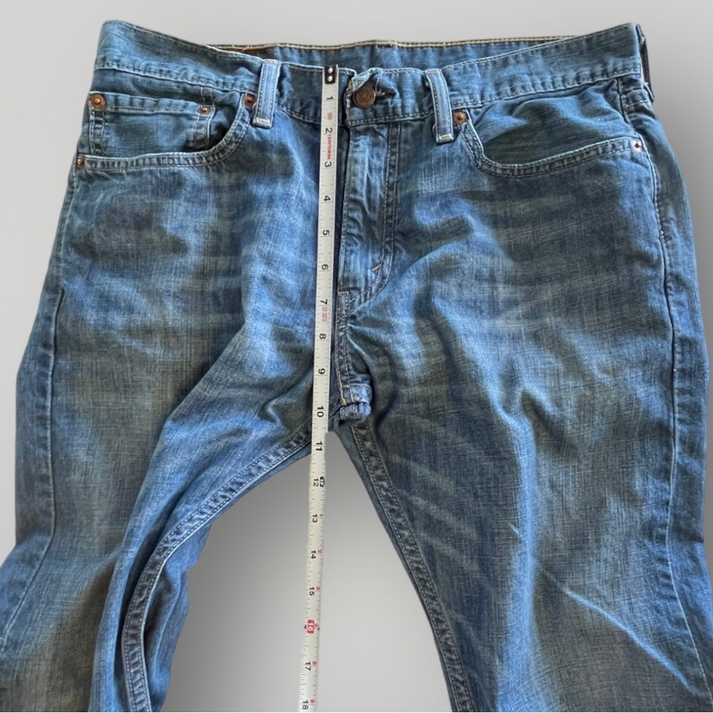 Levi’s 514 Jeans Straight Fit - Picture 7 of 13